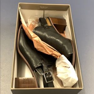 Franco Sarto Humour black sandals 8M